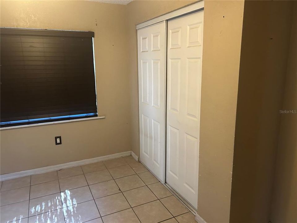 待售: $275,000 (3 贝兹, 1 浴室, 1160 平方英尺)