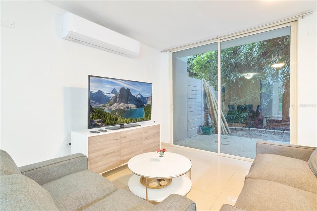 For Sale: $799,000 (3 beds, 2 baths, 2600 Square Feet)