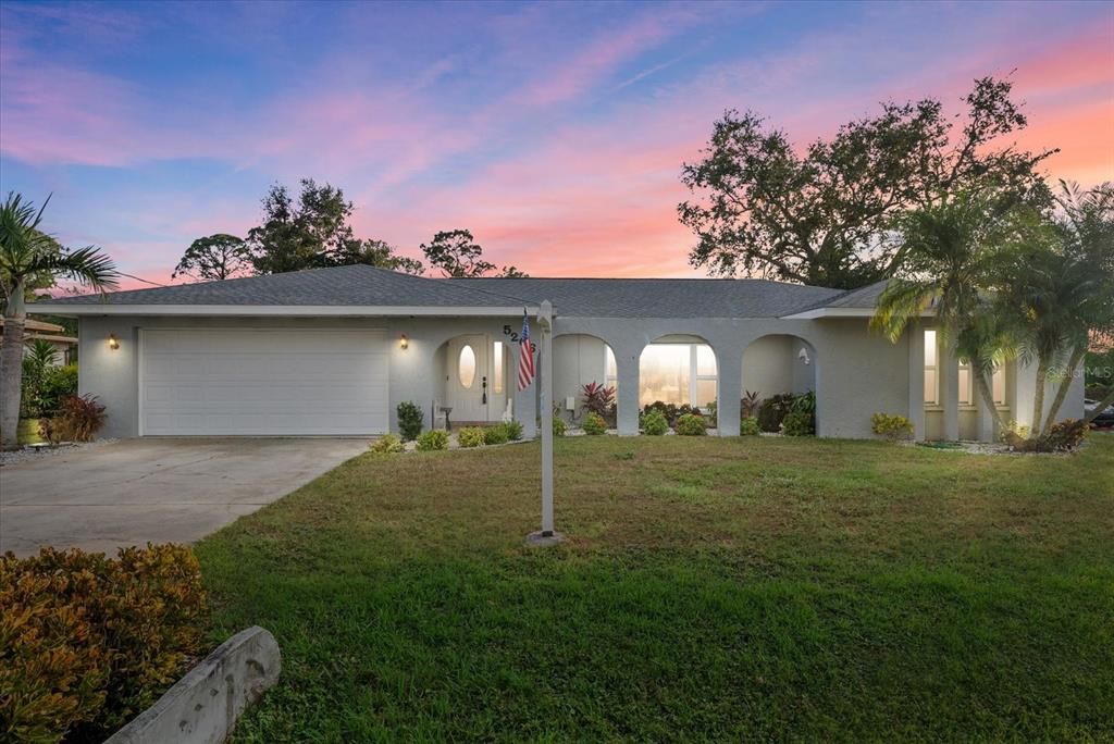 待售: $759,000 (3 贝兹, 2 浴室, 1913 平方英尺)