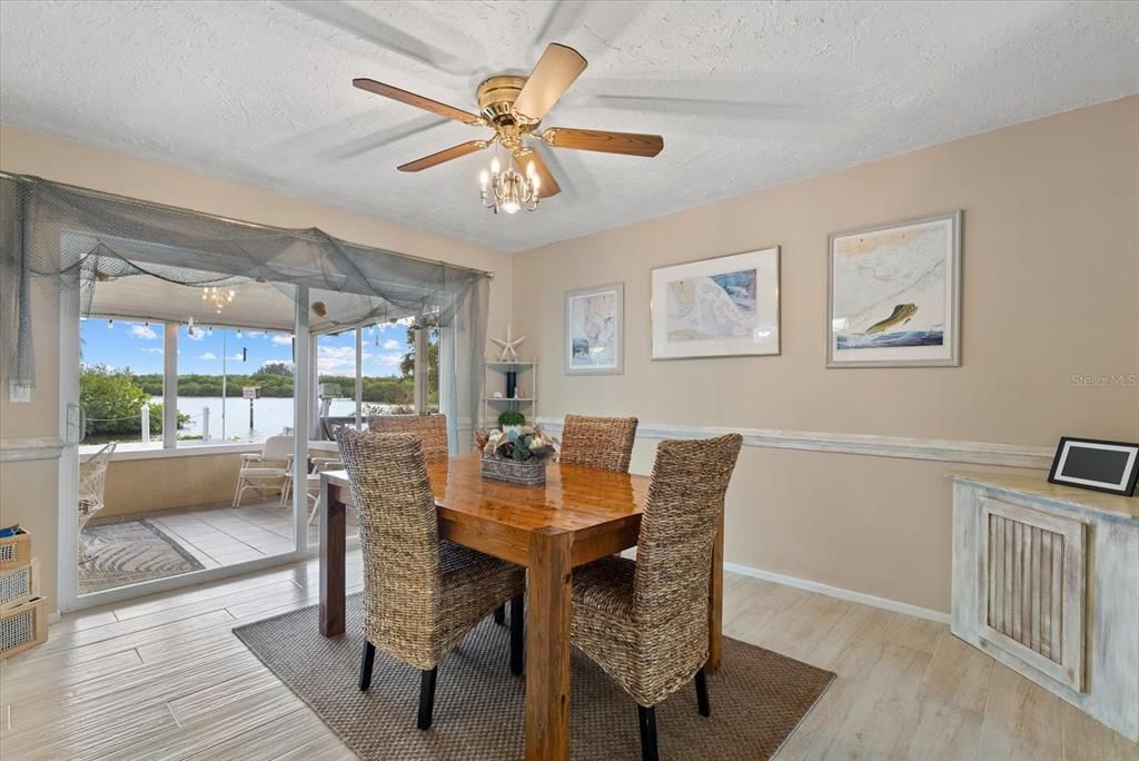 待售: $759,000 (3 贝兹, 2 浴室, 1913 平方英尺)