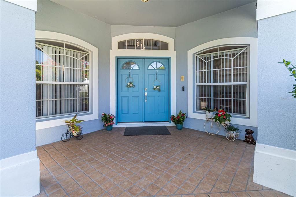 В аренду: $4,000 (5 спален, 4 ванн, 3341 Квадратных фут)