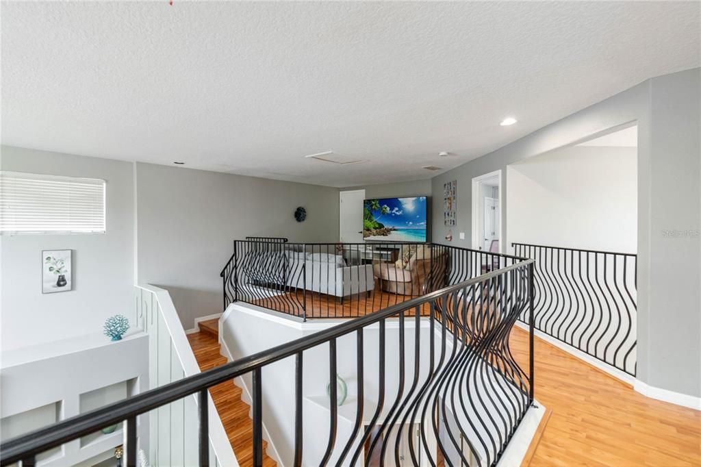 В аренду: $4,000 (5 спален, 4 ванн, 3341 Квадратных фут)