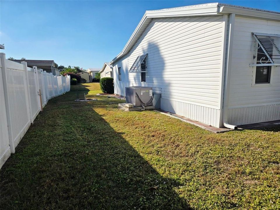 待售: $193,750 (2 贝兹, 2 浴室, 1000 平方英尺)