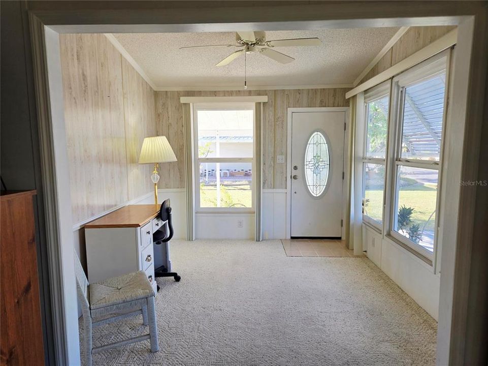 待售: $193,750 (2 贝兹, 2 浴室, 1000 平方英尺)