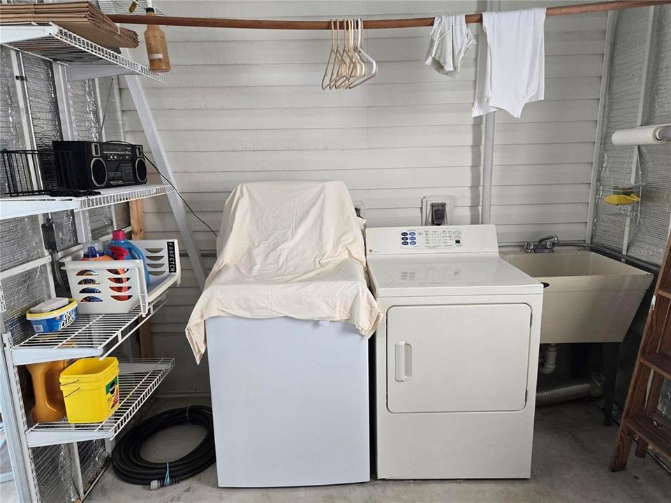 待售: $193,750 (2 贝兹, 2 浴室, 1000 平方英尺)