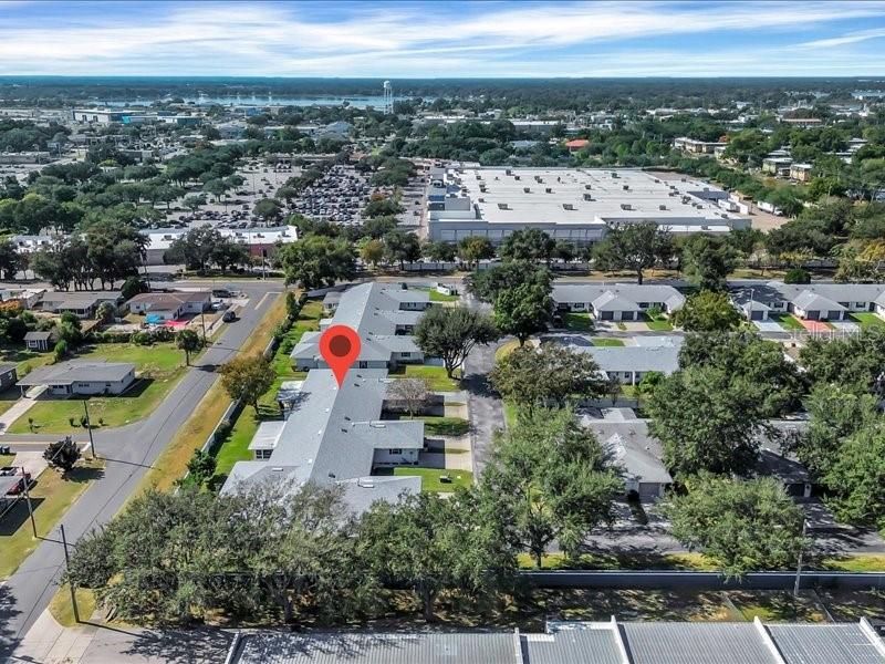 На продажу: $199,900 (2 спален, 2 ванн, 1186 Квадратных фут)