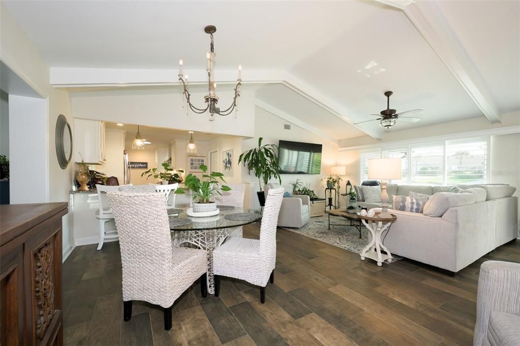 待售: $750,000 (3 贝兹, 2 浴室, 1875 平方英尺)