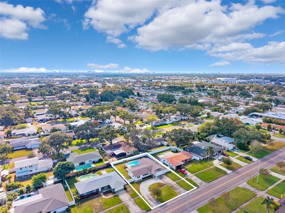 待售: $659,900 (3 贝兹, 2 浴室, 1720 平方英尺)