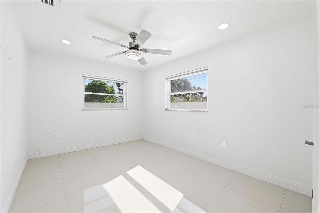 待售: $659,900 (3 贝兹, 2 浴室, 1720 平方英尺)