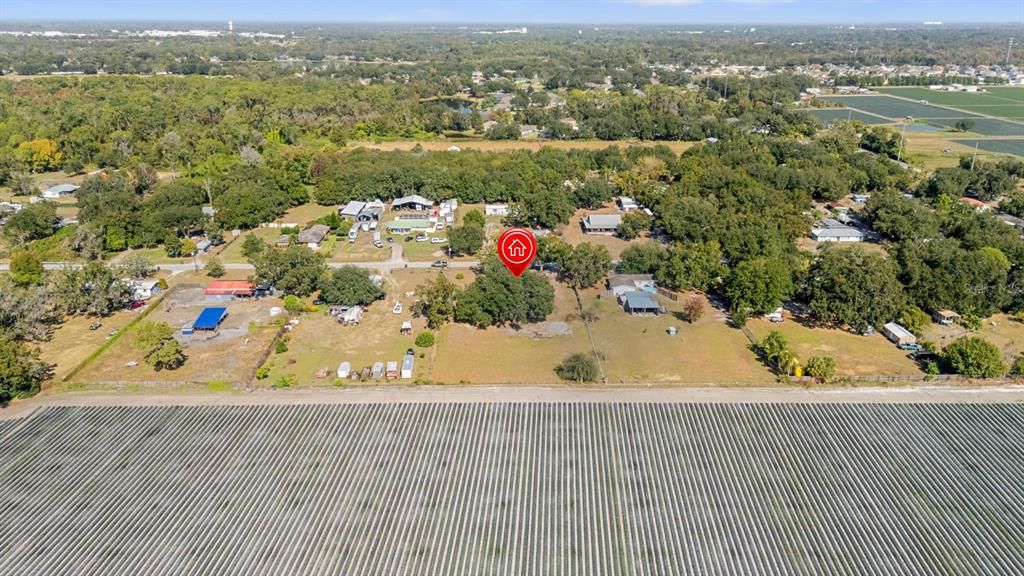 合同活跃: $295,000 (2 贝兹, 2 浴室, 1218 平方英尺)