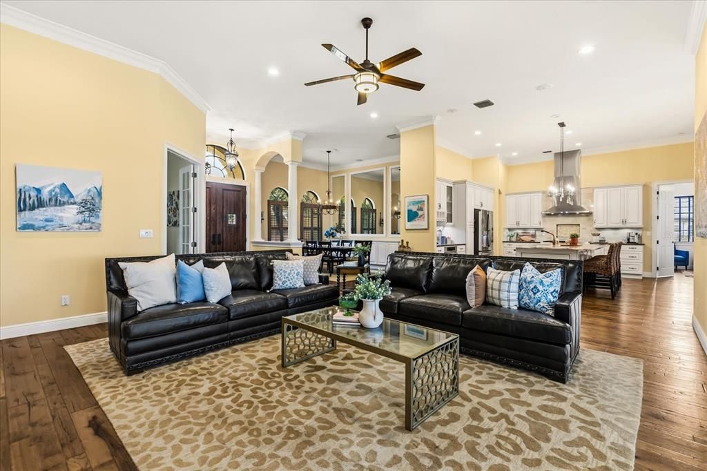 待售: $1,500,000 (5 贝兹, 4 浴室, 3385 平方英尺)