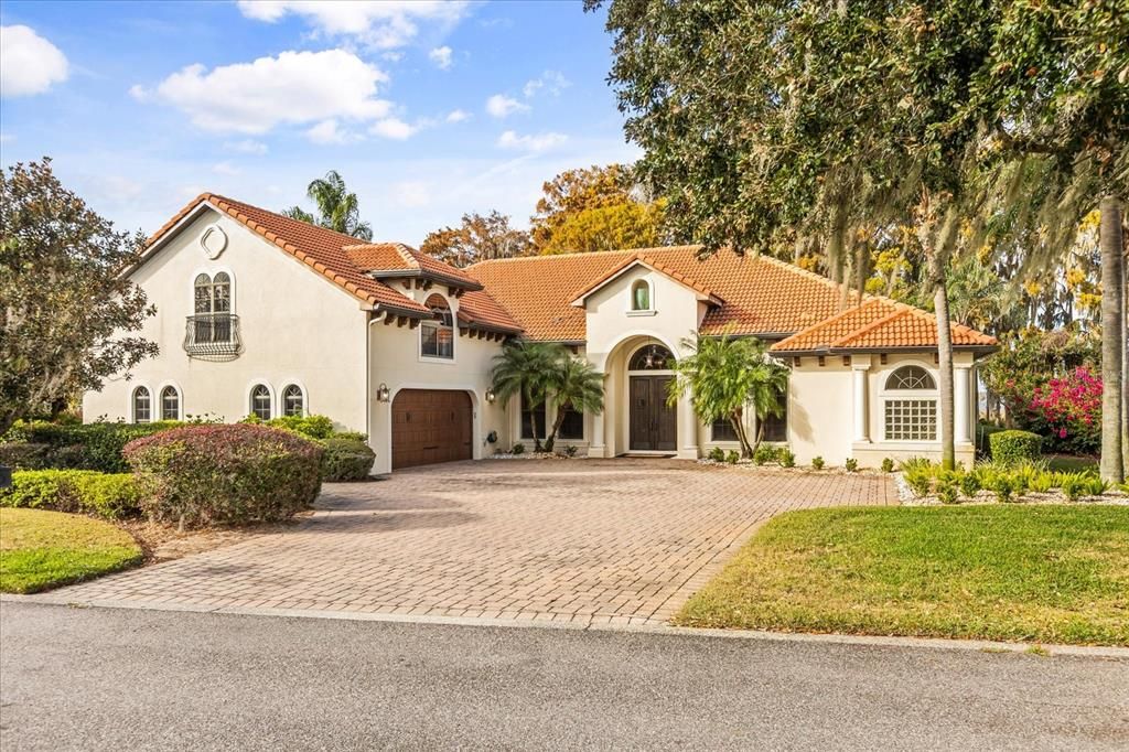 待售: $1,500,000 (5 贝兹, 4 浴室, 3385 平方英尺)