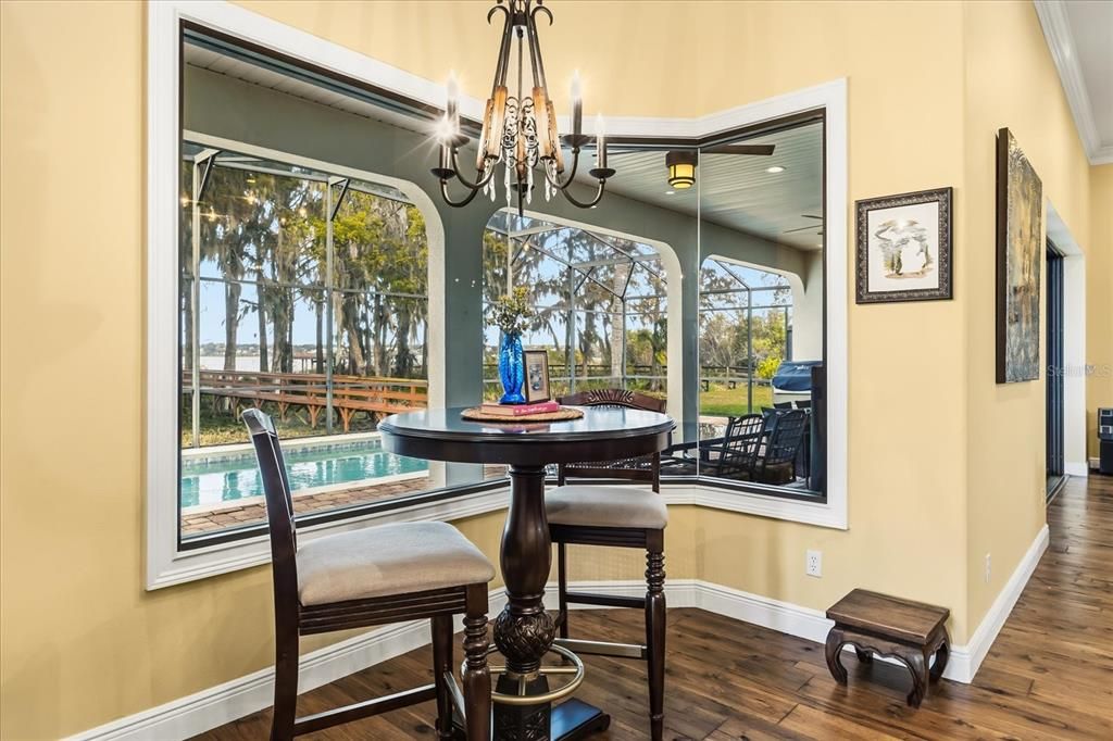 待售: $1,500,000 (5 贝兹, 4 浴室, 3385 平方英尺)