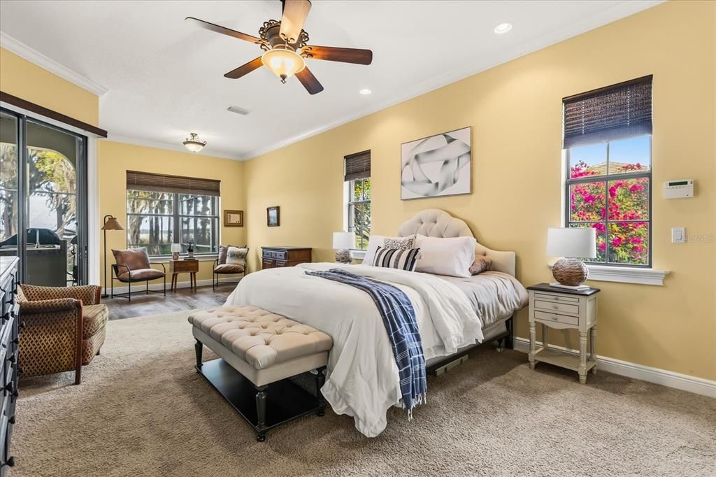 待售: $1,500,000 (5 贝兹, 4 浴室, 3385 平方英尺)