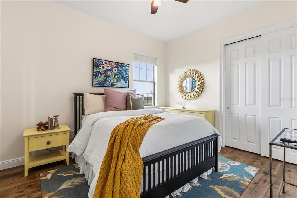 待售: $1,500,000 (5 贝兹, 4 浴室, 3385 平方英尺)