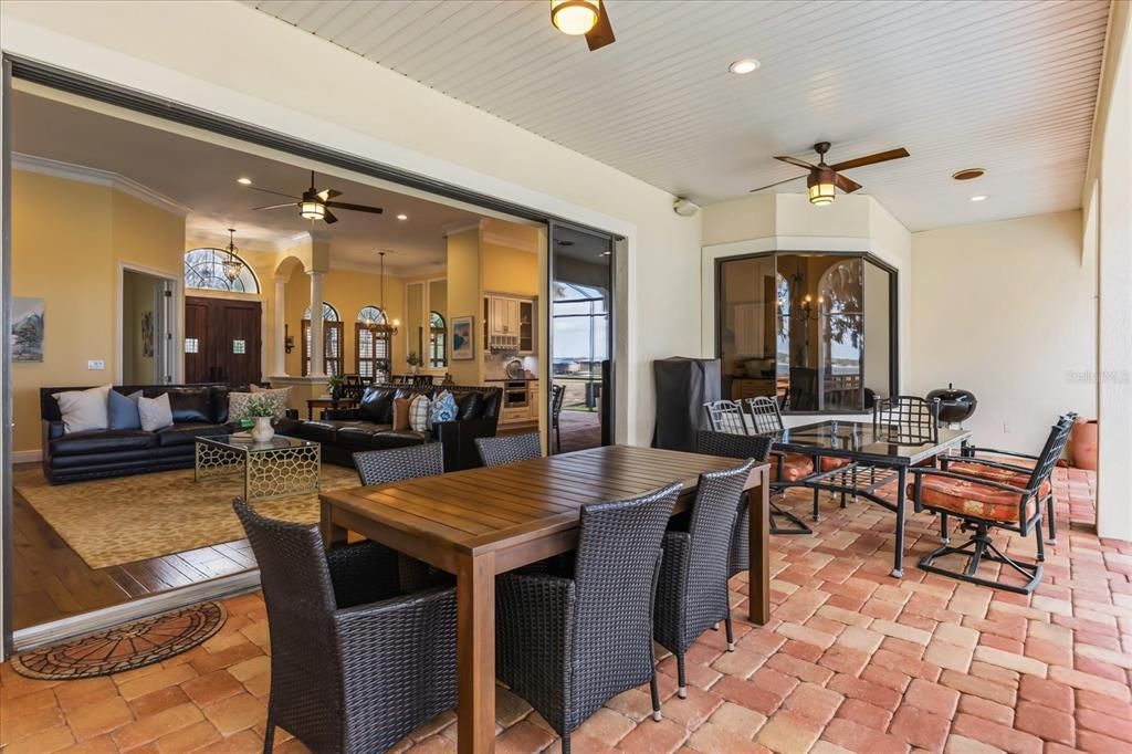 待售: $1,500,000 (5 贝兹, 4 浴室, 3385 平方英尺)