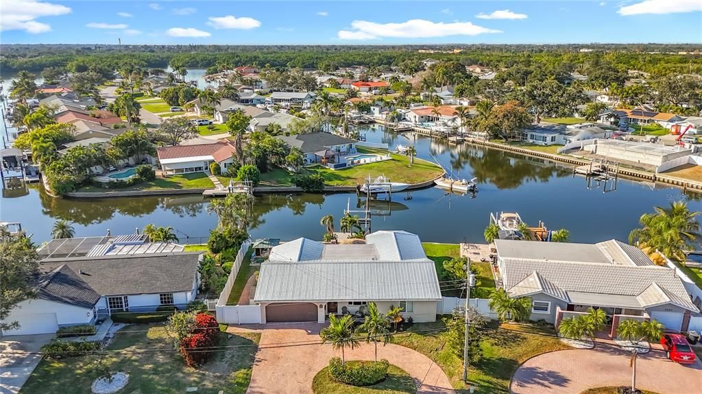 En Venta: $799,000 (3 camas, 3 baños, 1903 Pies cuadrados)