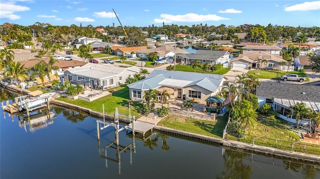 En Venta: $799,000 (3 camas, 3 baños, 1903 Pies cuadrados)