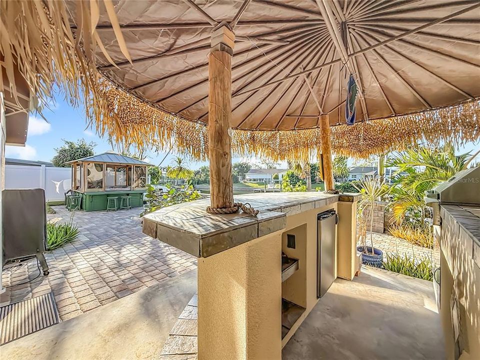 En Venta: $799,000 (3 camas, 3 baños, 1903 Pies cuadrados)