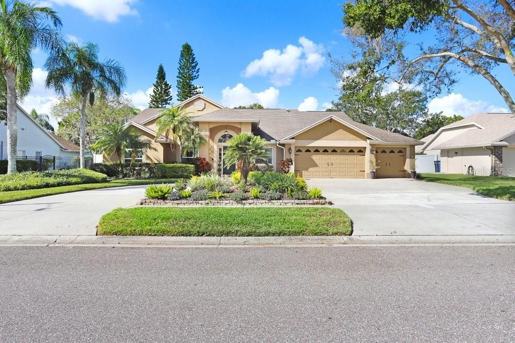 待售: $865,000 (4 贝兹, 3 浴室, 2752 平方英尺)