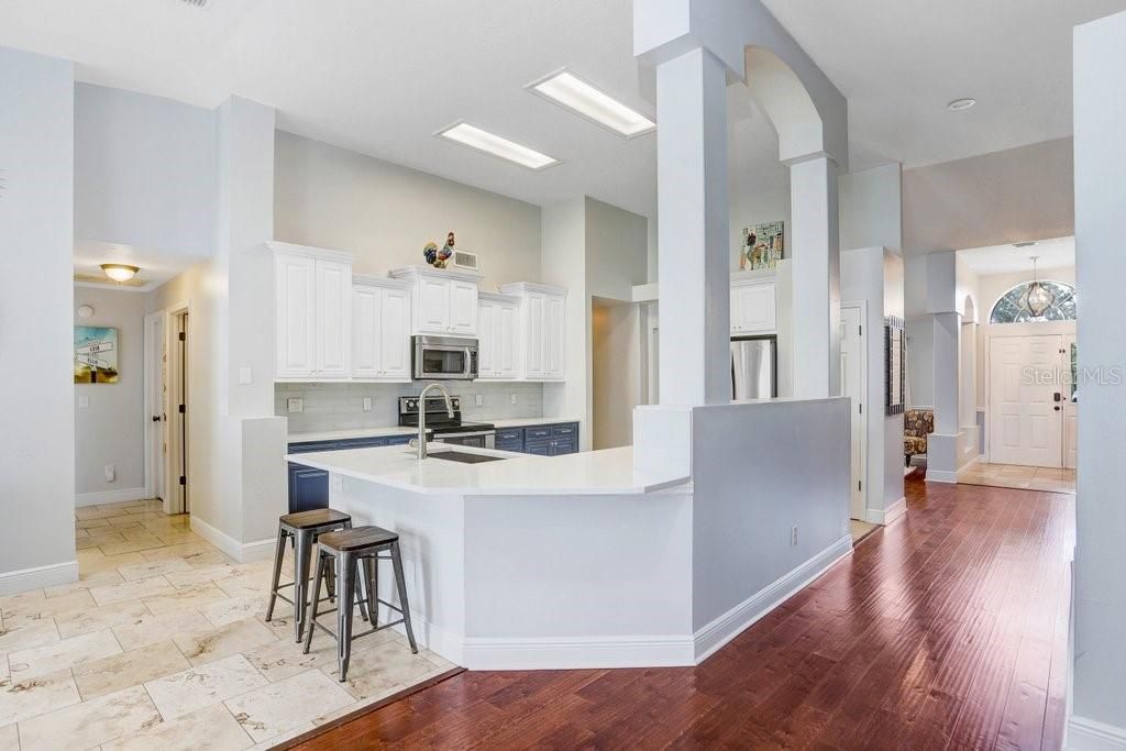 待售: $865,000 (4 贝兹, 3 浴室, 2752 平方英尺)