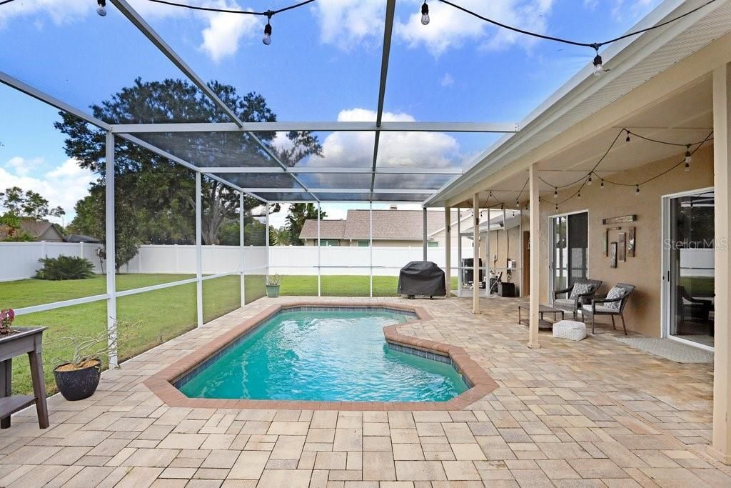 待售: $865,000 (4 贝兹, 3 浴室, 2752 平方英尺)