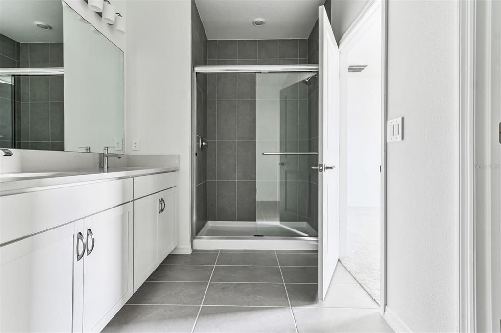 待售: $444,809 (4 贝兹, 2 浴室, 1933 平方英尺)