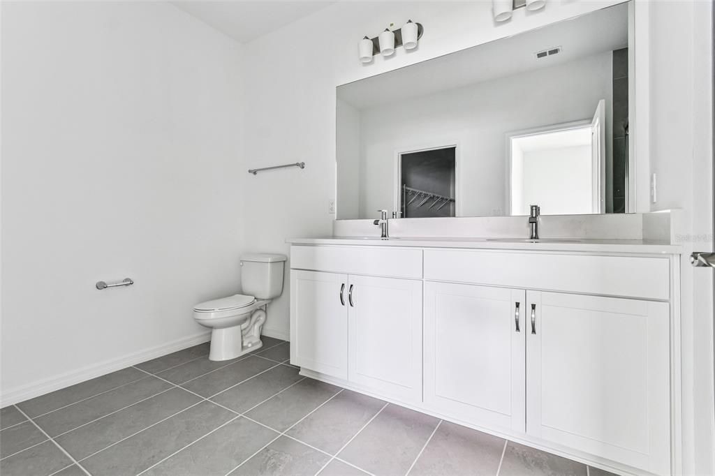 待售: $444,809 (4 贝兹, 2 浴室, 1933 平方英尺)