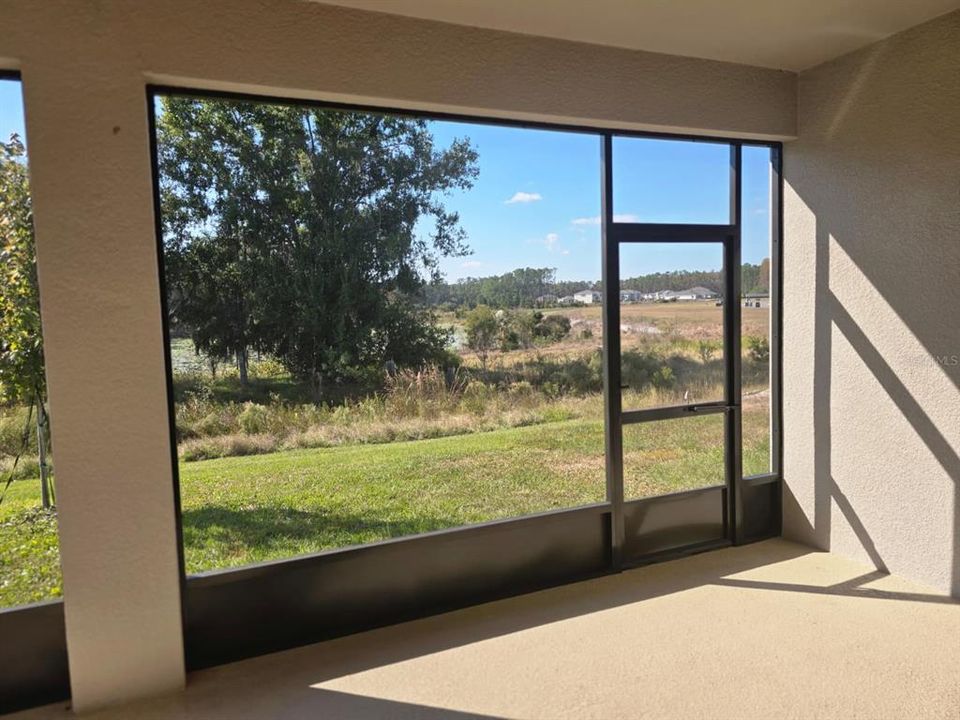 For Rent: $2,985 (4 beds, 2 baths, 2045 Square Feet)