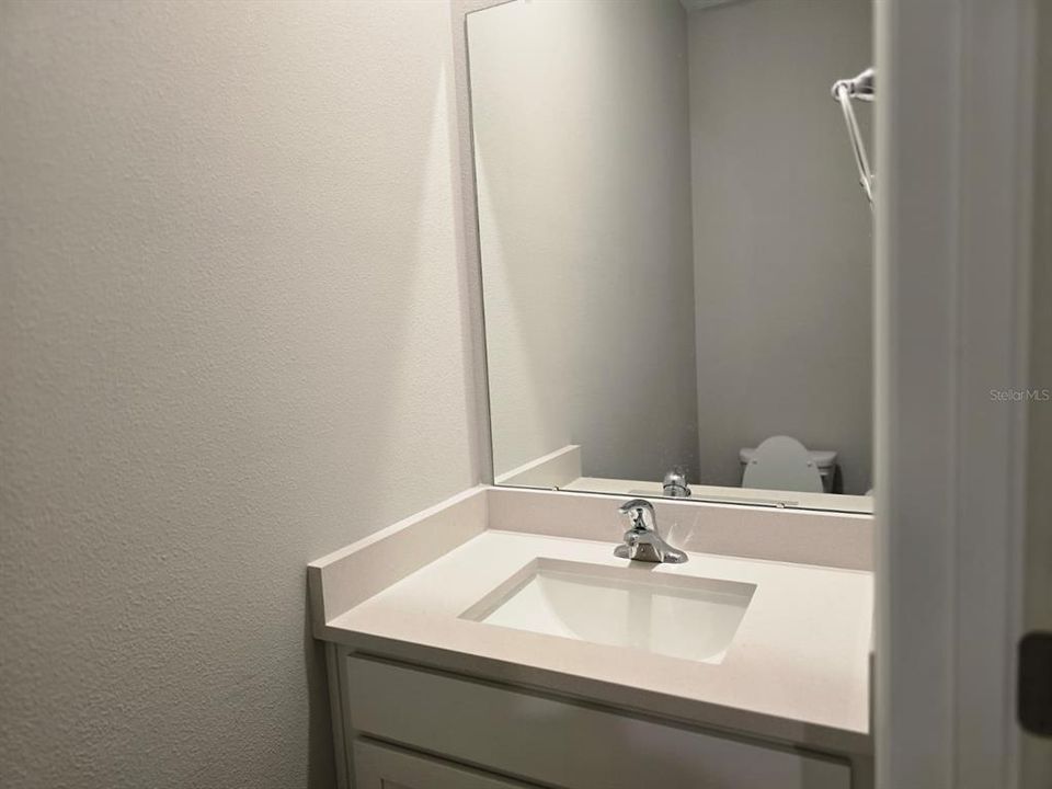 For Rent: $2,985 (4 beds, 2 baths, 2045 Square Feet)