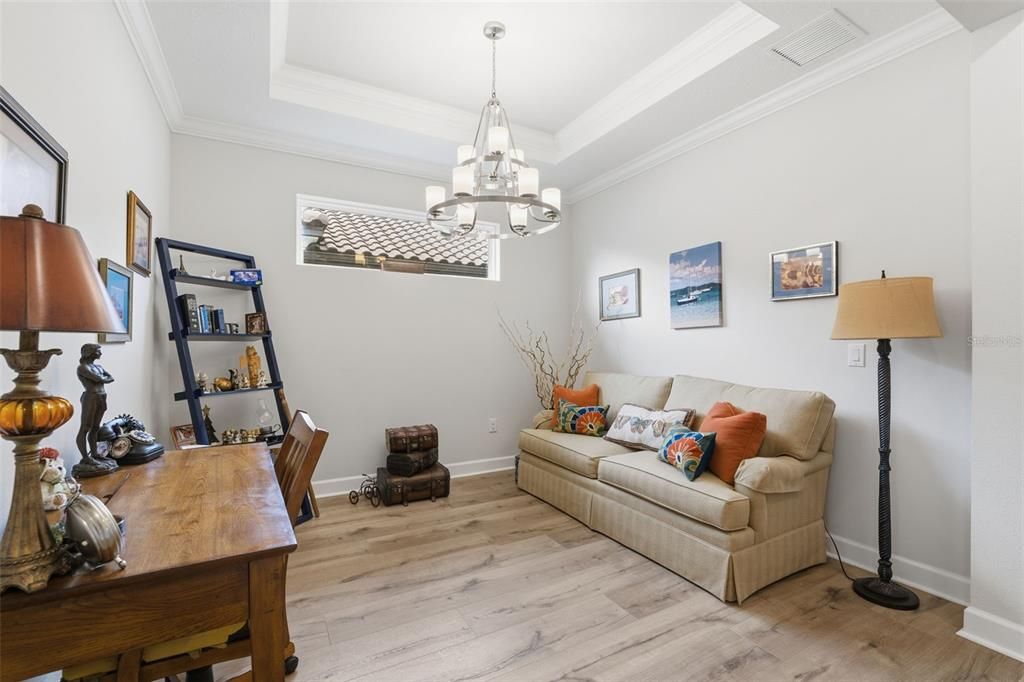 For Sale: $450,000 (2 beds, 2 baths, 1689 Square Feet)