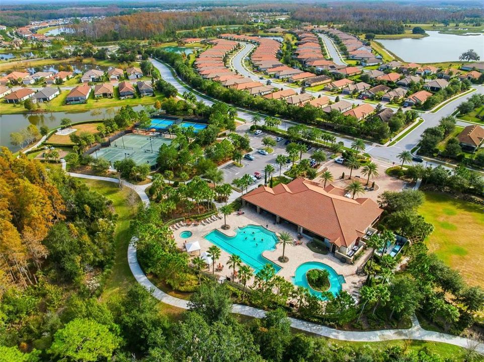 For Sale: $450,000 (2 beds, 2 baths, 1689 Square Feet)