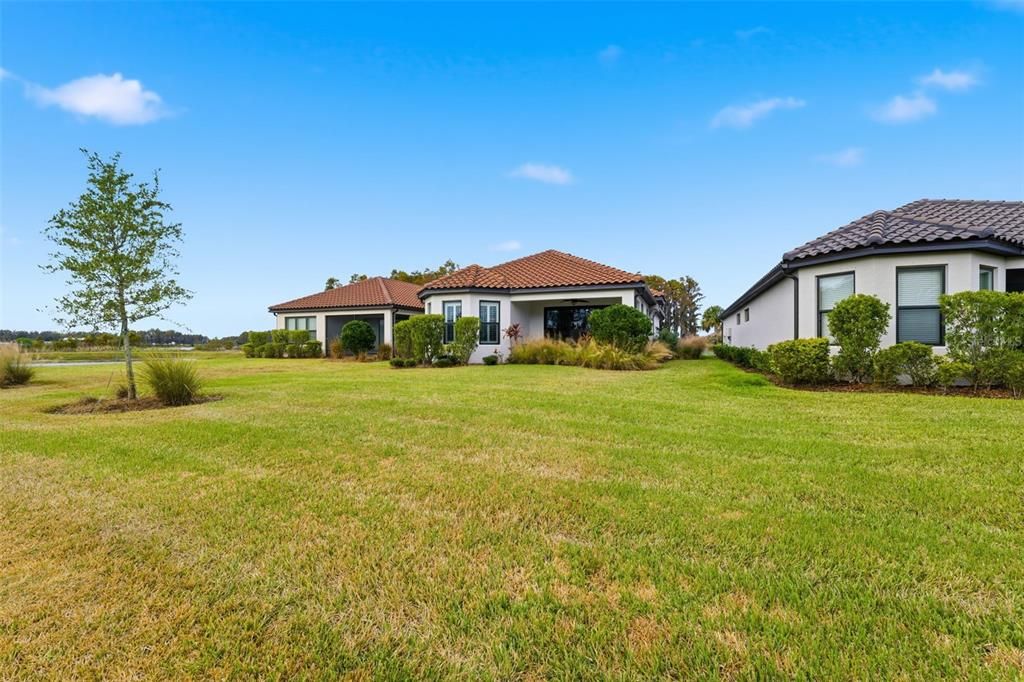 For Sale: $450,000 (2 beds, 2 baths, 1689 Square Feet)