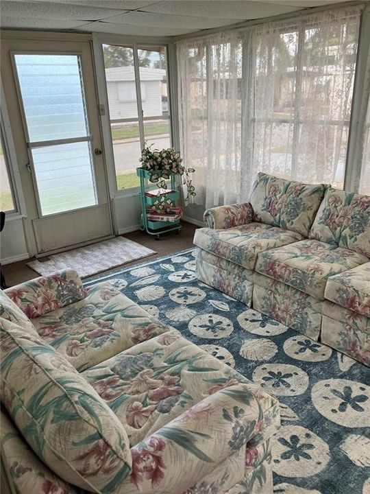 На продажу: $113,000 (2 спален, 2 ванн, 840 Квадратных фут)