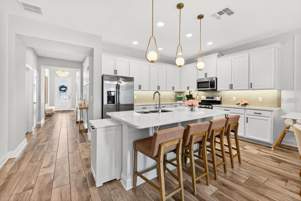 For Sale: $615,000 (3 beds, 2 baths, 1857 Square Feet)