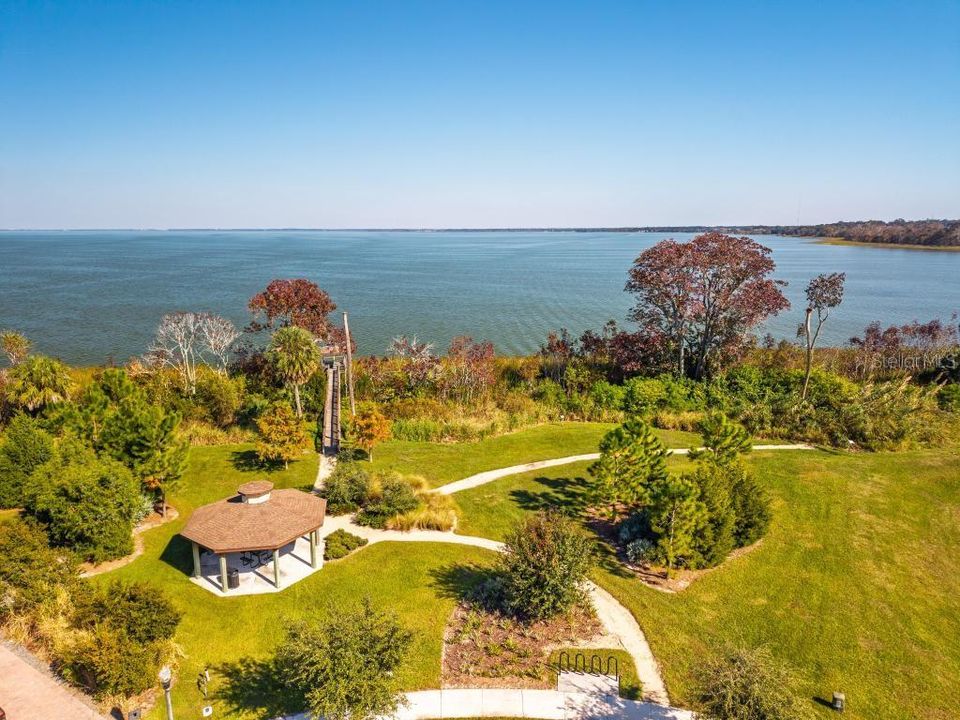 For Sale: $615,000 (3 beds, 2 baths, 1857 Square Feet)