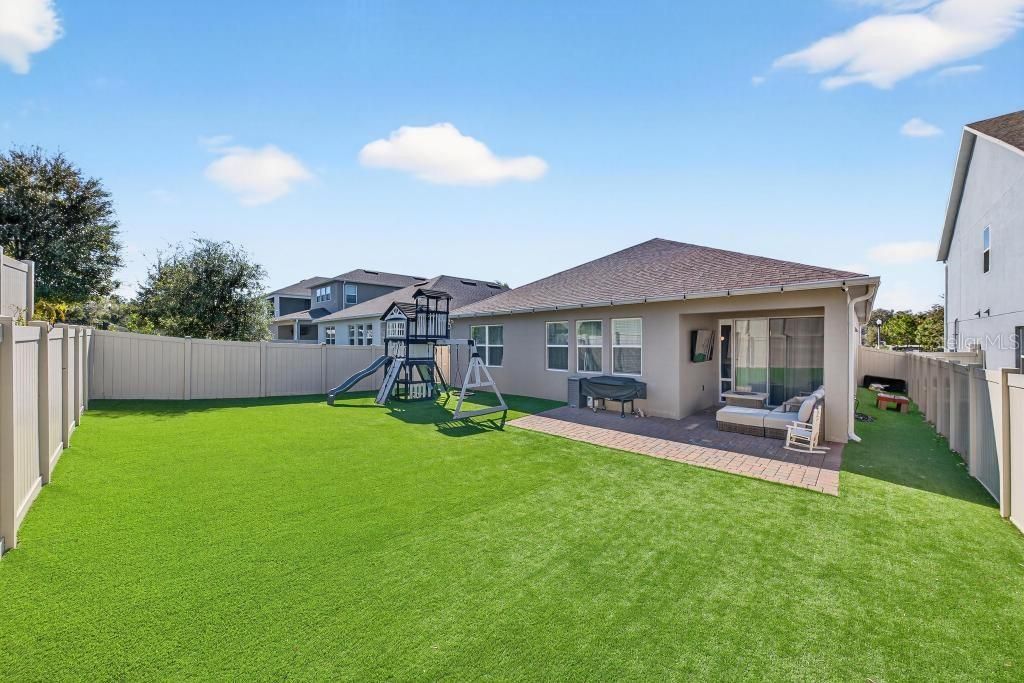 For Sale: $615,000 (3 beds, 2 baths, 1857 Square Feet)