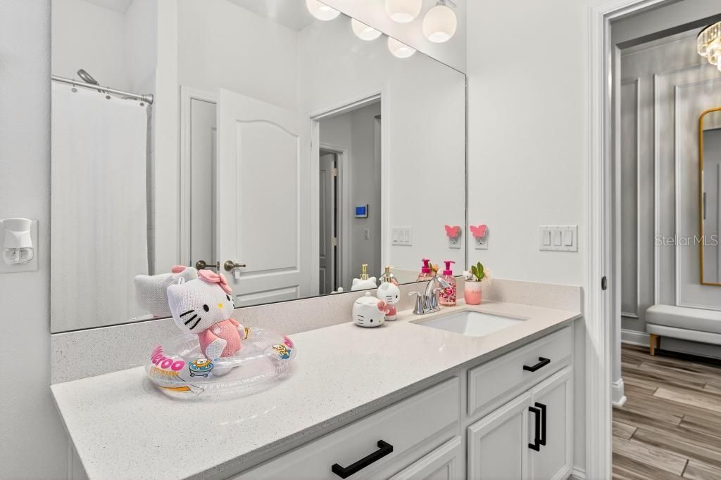 For Sale: $615,000 (3 beds, 2 baths, 1857 Square Feet)