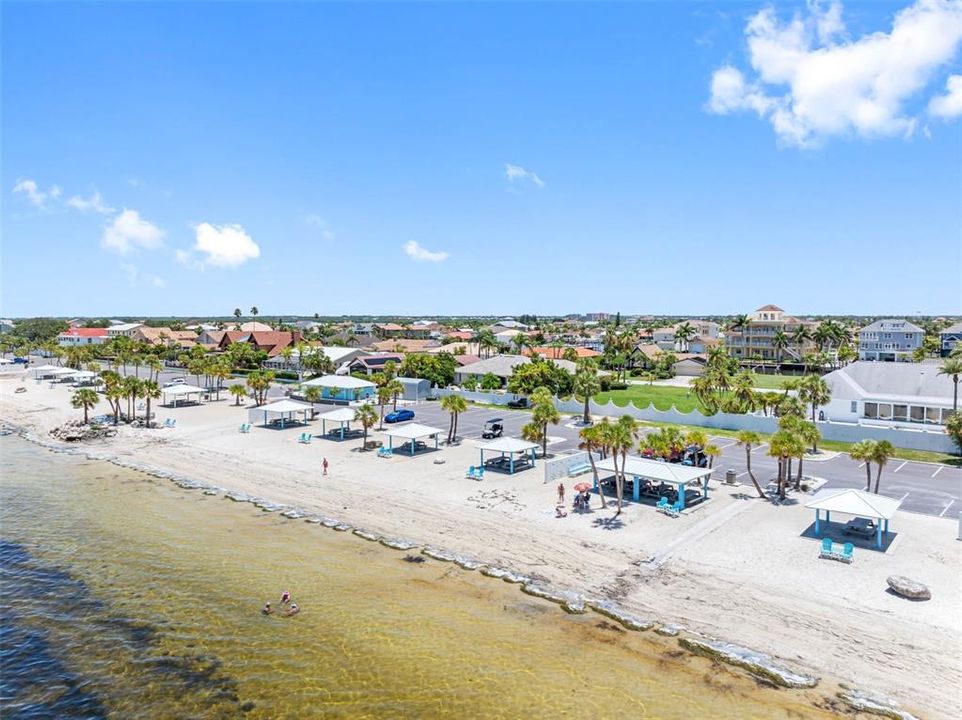 待售: $245,000 (2 贝兹, 2 浴室, 1060 平方英尺)