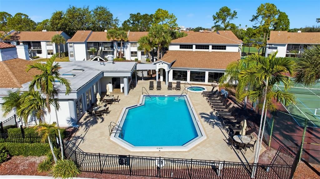 待售: $250,000 (2 贝兹, 2 浴室, 1115 平方英尺)