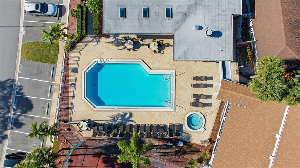 待售: $250,000 (2 贝兹, 2 浴室, 1115 平方英尺)