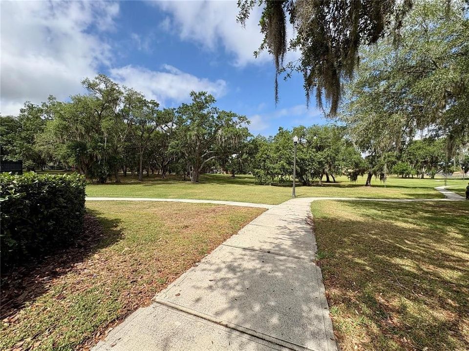 Active With Contract: $210,000 (2 beds, 2 baths, 1388 Square Feet)