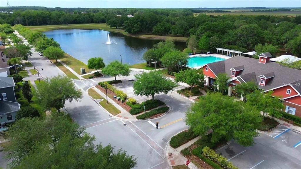 Active With Contract: $210,000 (2 beds, 2 baths, 1388 Square Feet)