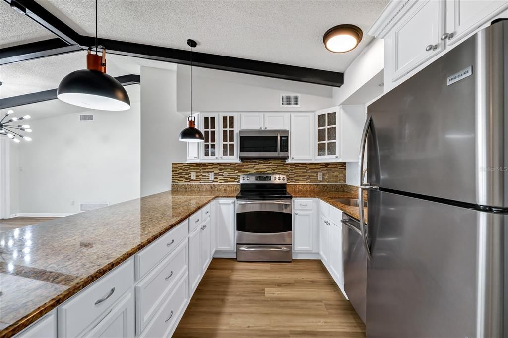 For Rent: $4,750 (4 beds, 2 baths, 2193 Square Feet)