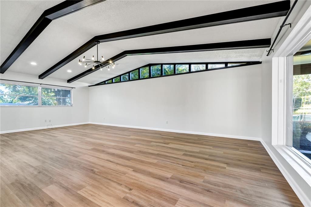 For Rent: $4,750 (4 beds, 2 baths, 2193 Square Feet)