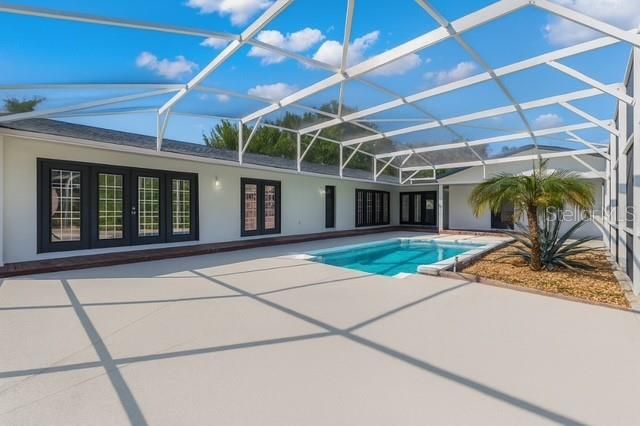 For Rent: $4,750 (4 beds, 2 baths, 2193 Square Feet)