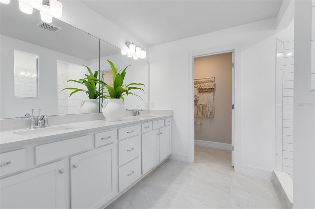 待售: $599,530 (5 贝兹, 4 浴室, 3415 平方英尺)