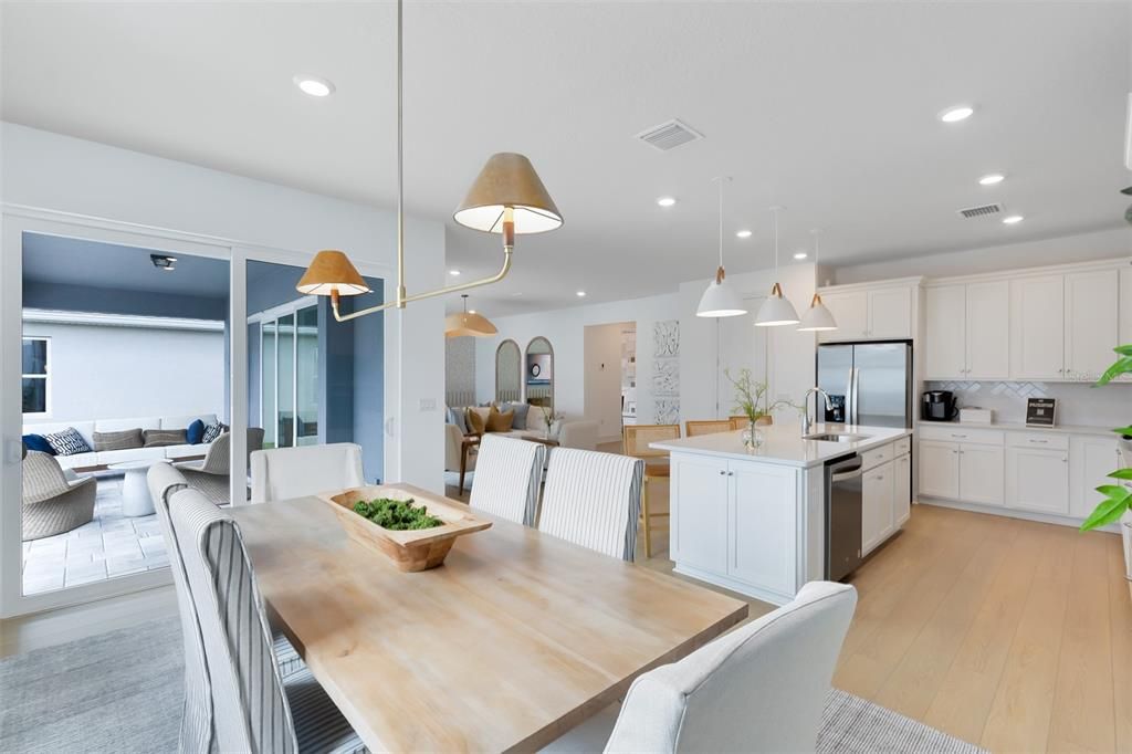 待售: $599,530 (5 贝兹, 4 浴室, 3415 平方英尺)