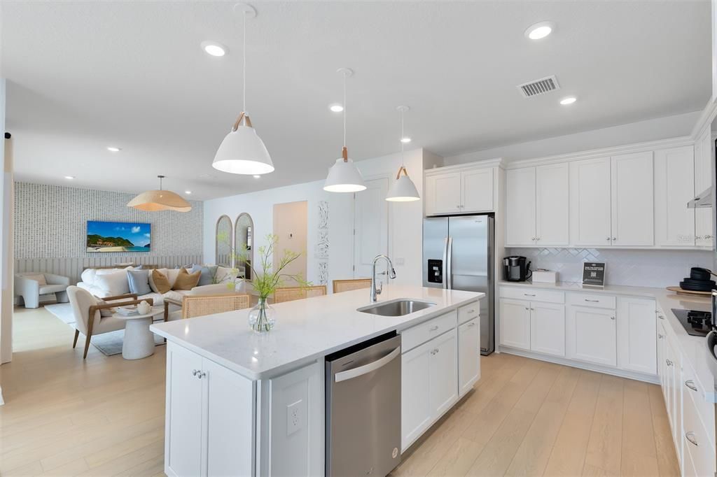 待售: $599,530 (5 贝兹, 4 浴室, 3415 平方英尺)