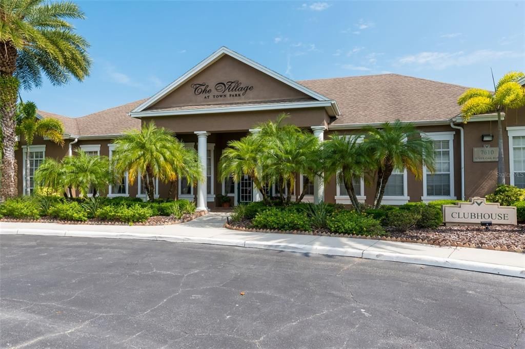 For Sale: $219,000 (2 beds, 2 baths, 1080 Square Feet)